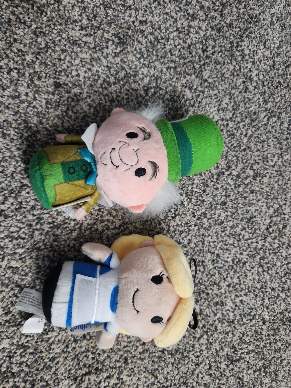 Hallmark Itty Bitty Set Alice And Mad Hatter